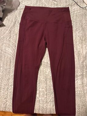 Ethos High-Waist Burgundy Active Leggings with Side Pockets